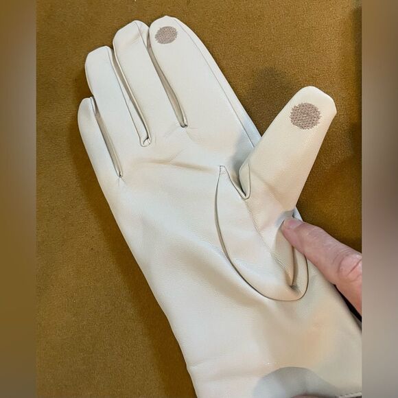 REDESS Vegan Leather/Wool Touchscreen Able Gloves Cream 8 1/2 NEW - Picture 3 of 6